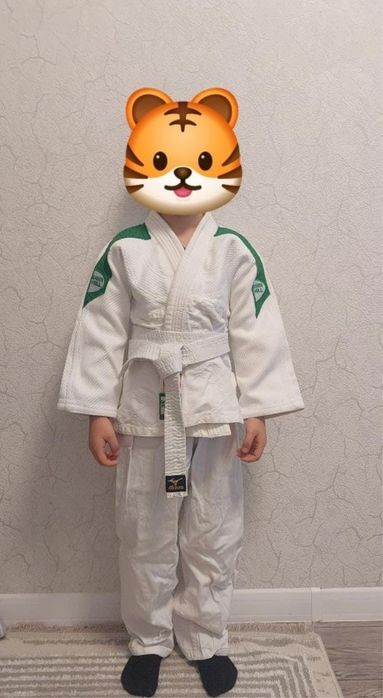 Продам детскую кимоно