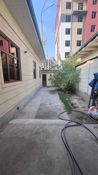 Дом 3 комнаты 1.87 соток вьезд для 2 авто Метро Технопарк и Дустлик