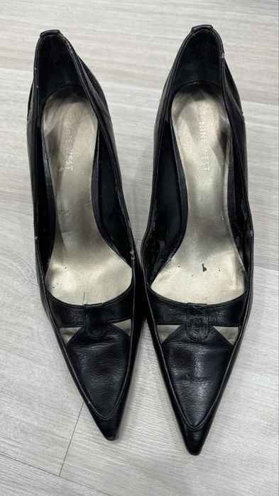 Продам бу туфли 39,40рр по 5000тг