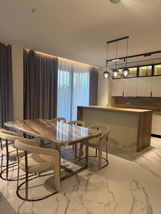 Knight real villa one