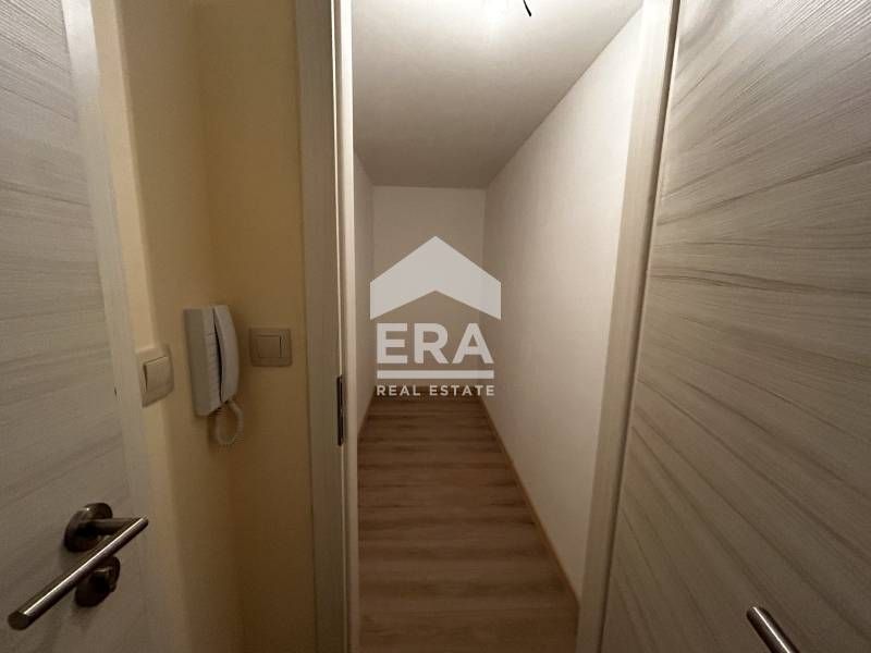 Продава се Двустаен апартамент в Варна, Аспарухово - 104 кв.м за 900 €/кв.м - Снимка #6