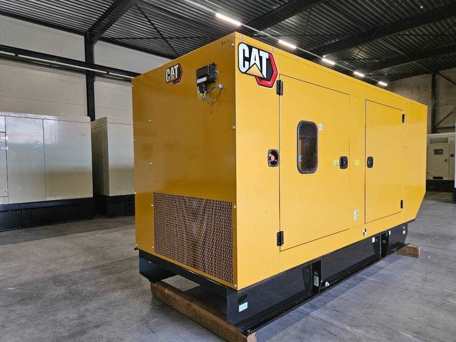 Generator industrial Caterpillar 275 kva 220 kw pentru uz intens 24 luni garantie