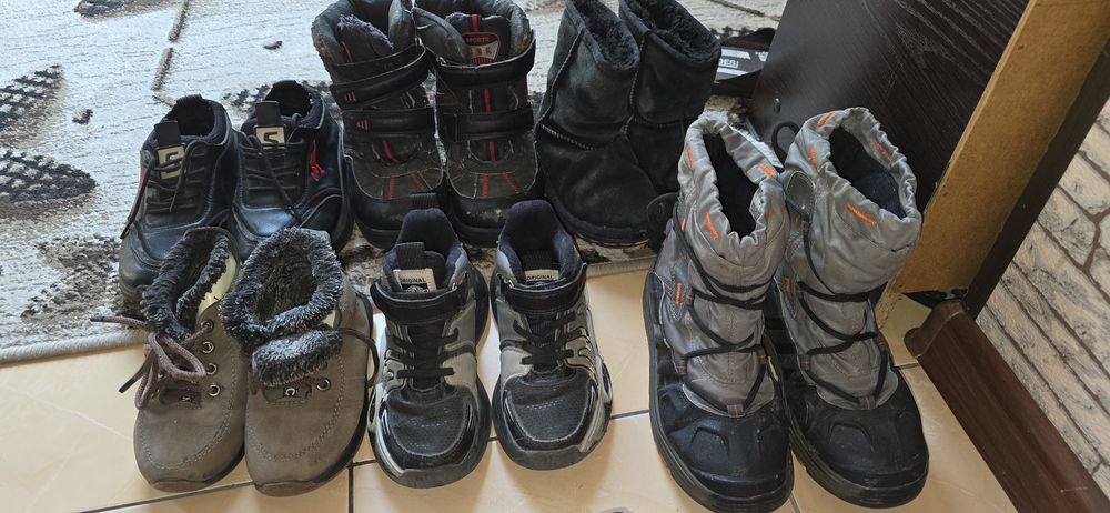 Детская обувь в хорошем состоянии