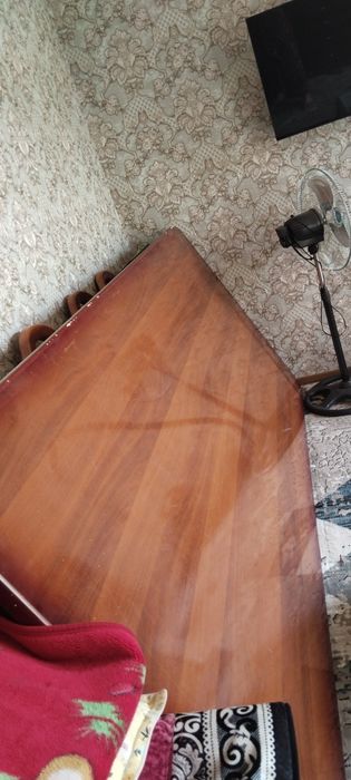 Стол стул сотилади