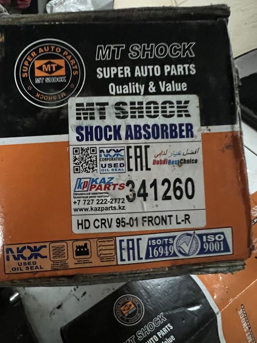 Продам 4 стойки на лада ларгус