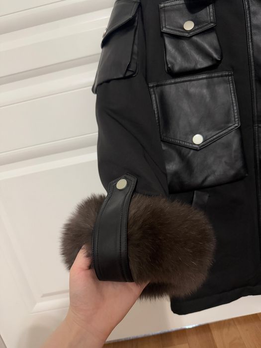 Продается ПАРКА с мехом зимняя