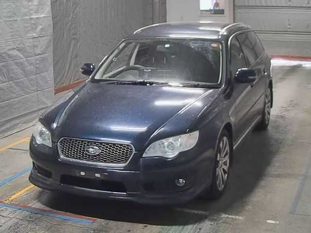 Капот на Subaru Legacy BPE 2003 год