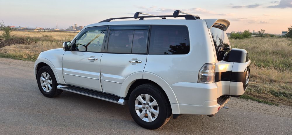 Mitsubishi Pajero IV  2018 г.в.