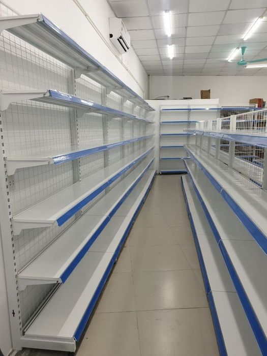 Торговое оборудование стеллаж витрина витринный полка для магазина