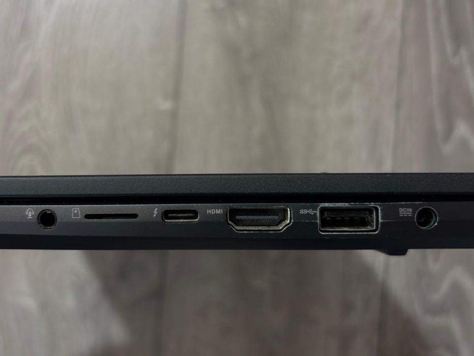 Laptop Asus OLED Vivobook Pro 14X N7400PC (2022)