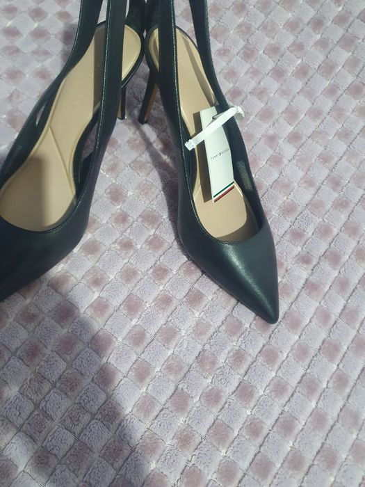 Vand pantofi tommy hilfiger