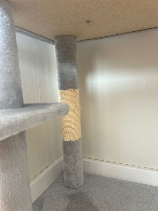 Драскало за котка Банкок 60 / 40 / 152 см