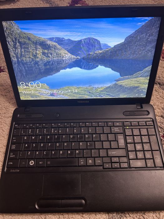 Laptop toshiba satelite c650, intel i3, 6gb ram