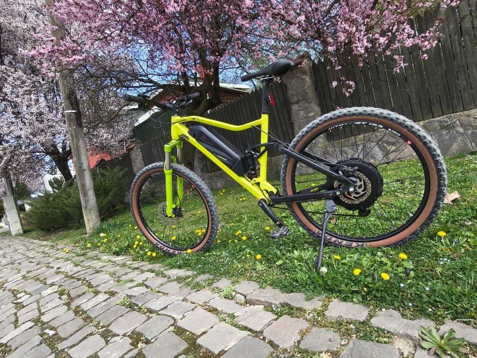 vând bicicleta electrică