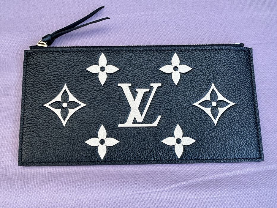 Louis Vuitton Felicie монетник оригинал ново