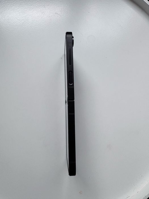 Samsung Galaxy z flip 7 FE