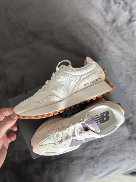 New Balance 327 alb cu visiniu marimea 36 noi originali