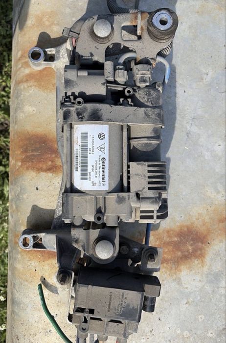 Compresor perne aer Touareg 7p / Porsche Cayenne