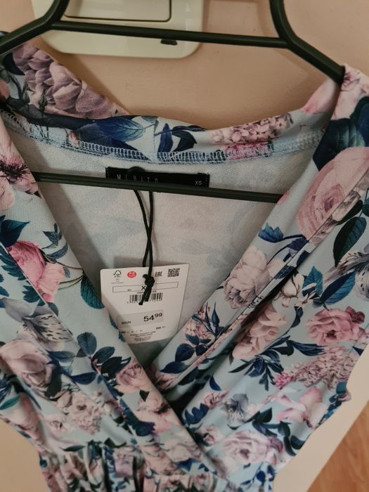 Рокля Mohito флорален принт