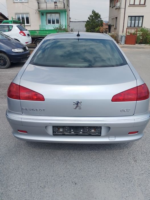 Продавам Peugeot 607 на части