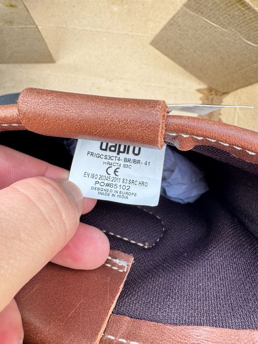 Продам Спец обувь Новая