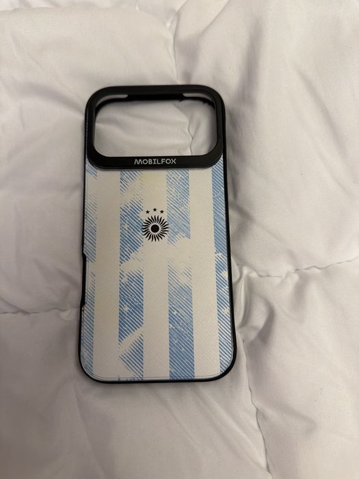 Husa Iphone 17 Pro Max Mobilfox cu Argentina