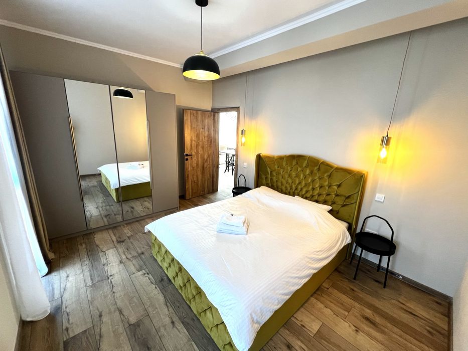 Inchiriez regim hotelier apartament 3 camere 90mp Pipera bloc nou