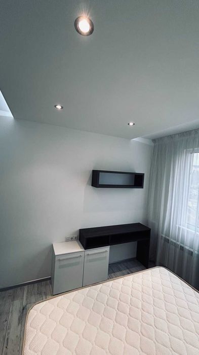 Тристаен обзаведен апартамент Младост 1-Касабова