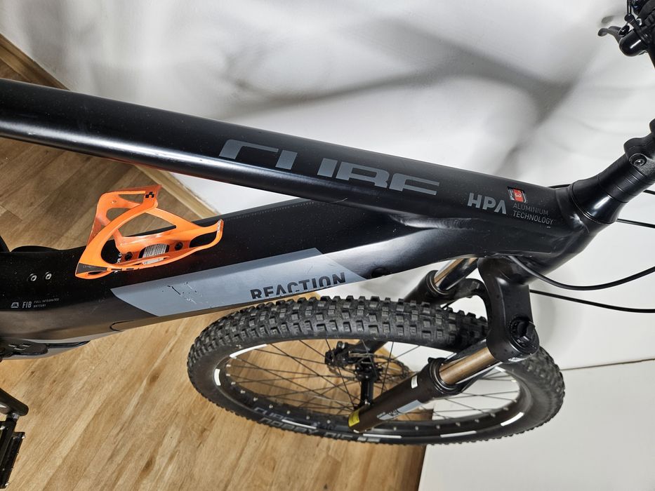 Bicicletă electrică Cube Reaction