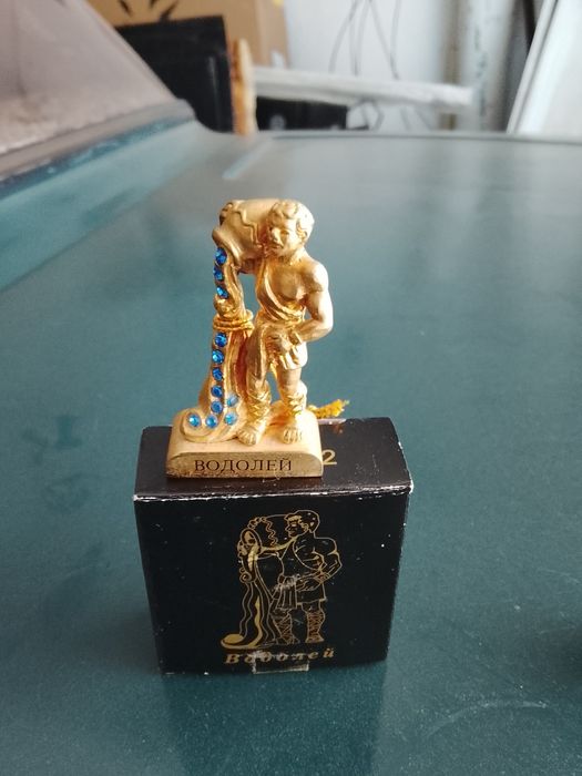 Статуэтки Водолей Рак