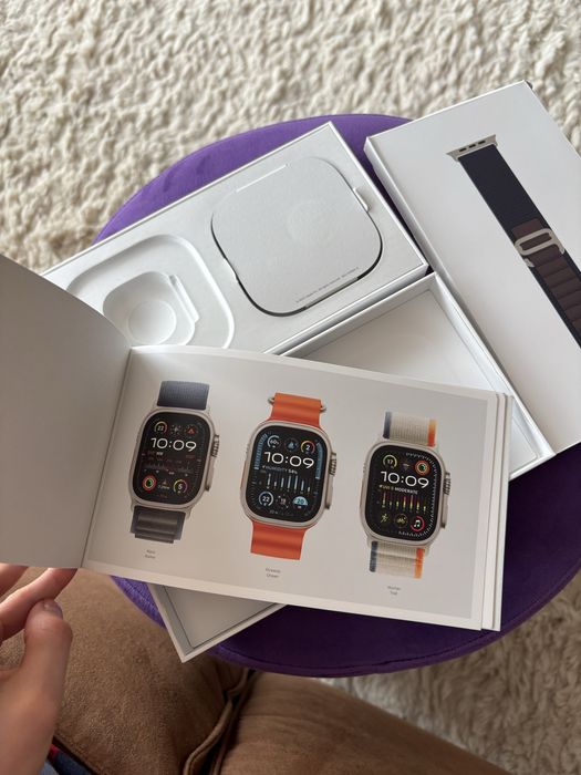 Apple Watch Ultra 2 49mm GPS + Cellular + 9 curele