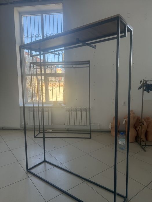 Стилажи для одежды