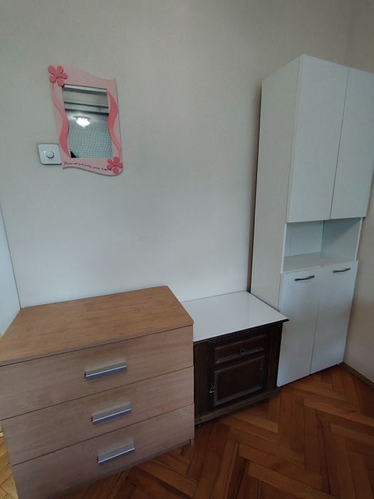Разпродаване мебели спалня