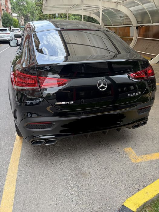 Автомобиль Mersedes Gle cupe 450