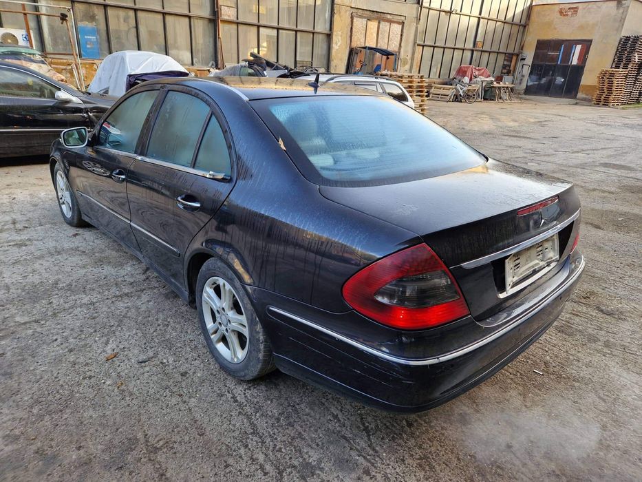 Mercedes W211 E220CDI 170кс Facelift НА ЧАСТИ!