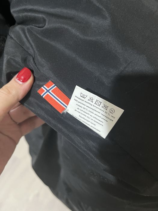 Женский пуховик новый