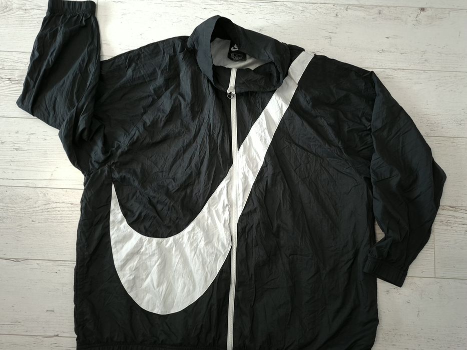 Nike-Ориг. Дамско тънко Яке
