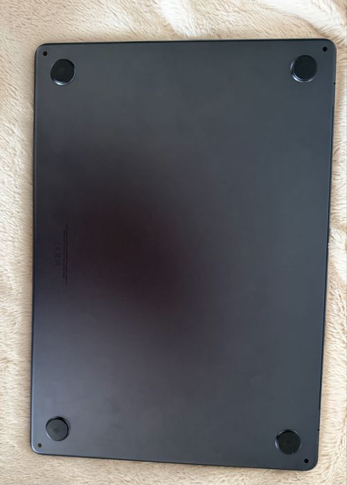 Macbook Air M3 15 midnight 16 GB Ram 256gb SSD
