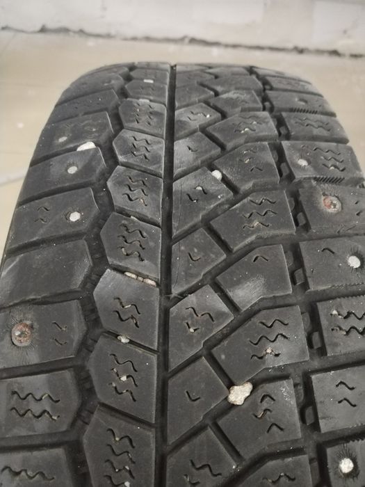Продам шину Виатти