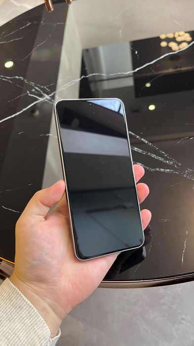 Samsung S25 FE 8/128