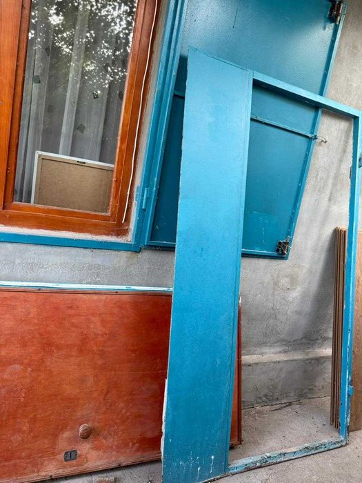 дверь металлическая