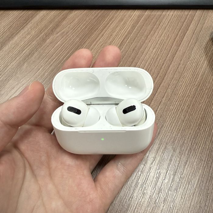Продам наушники airpods pro2