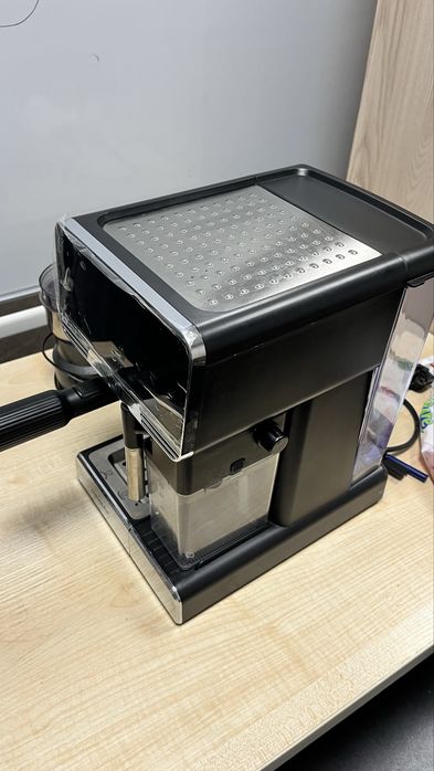 Кофемашина RDN-2504 черный