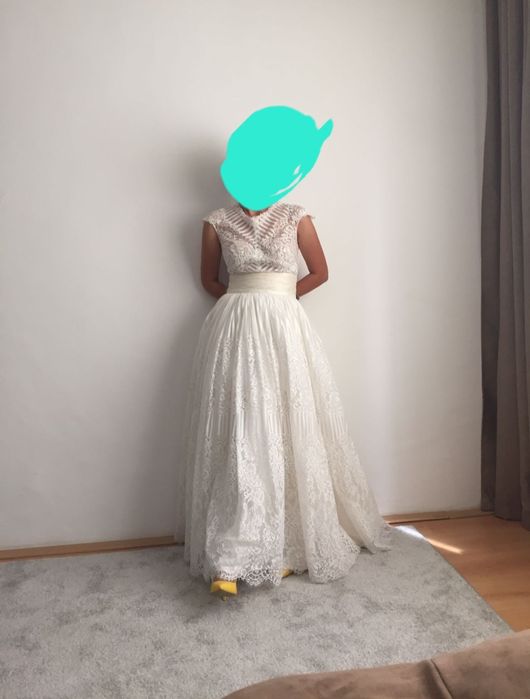 Rochie de mireasa Natalia Vasilev+voal scurt+cerc