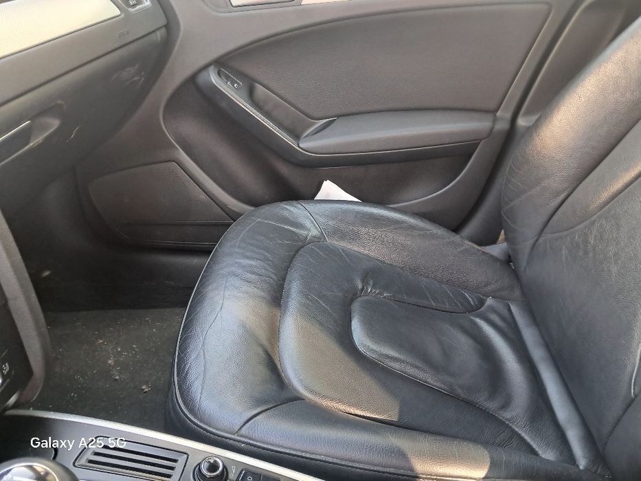 Vând Audi a4 b8 2010