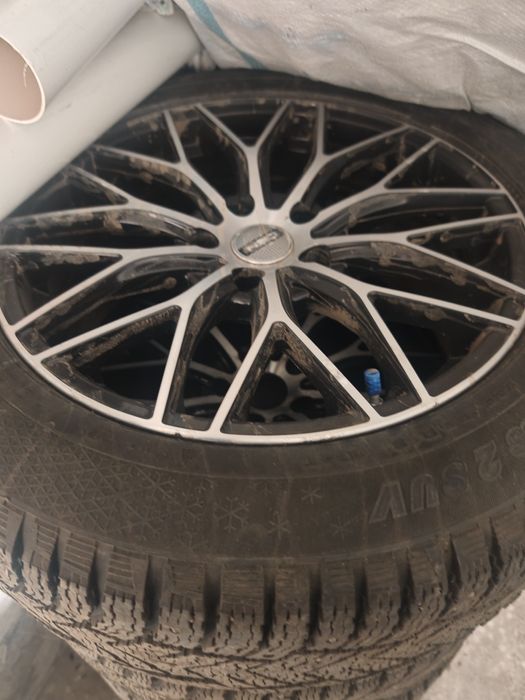 Продам машину Jac