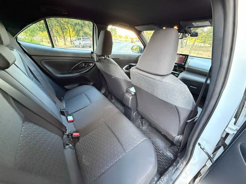 Toyota Yaris Cross 2023 Dynamic | Unic Proprietar | Garanție 3 ani / 200k km