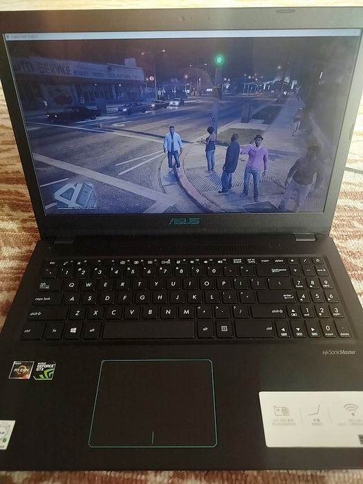 Asus Gaming holati ideal