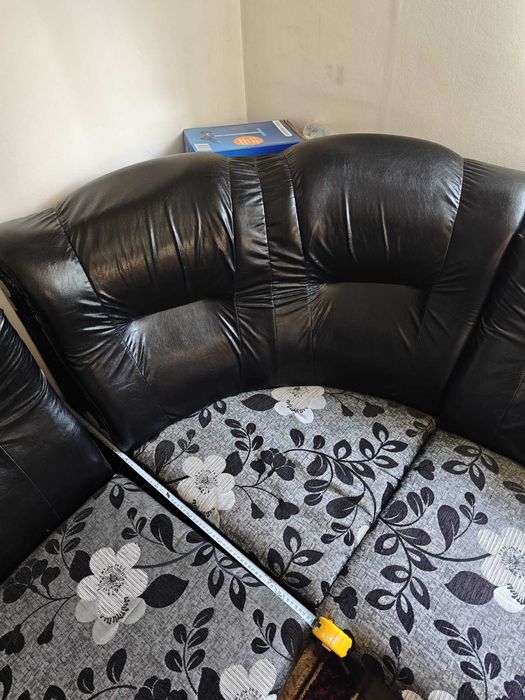 Ъглов диван за хол