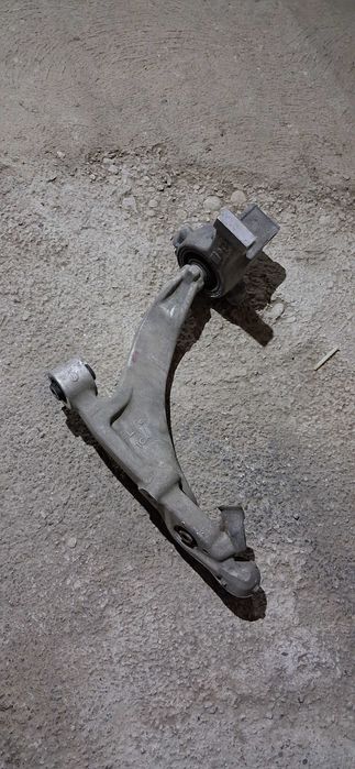 носачи за Infiniti FX 37/QX